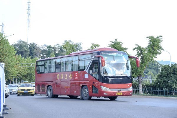 193 深圳包車