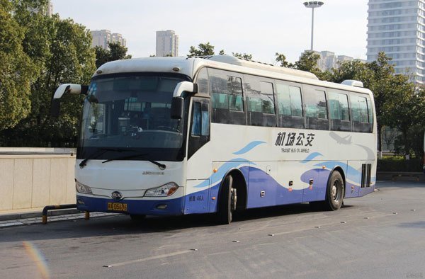 企業太多員工提出通勤班車需求,班車對于企業的作用大嗎? 通勤班車