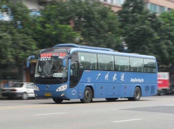 (深圳大巴租車)大巴租車價格隨什么因素影響? 深圳大巴租車