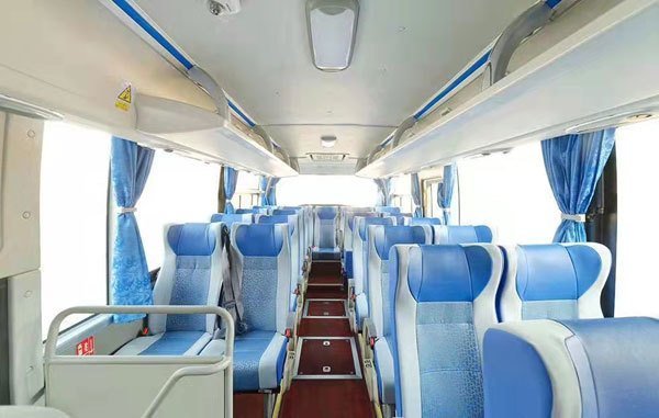 (深圳企業通勤班車)班車的能租賃的千萬別購車 深圳企業通勤班車
