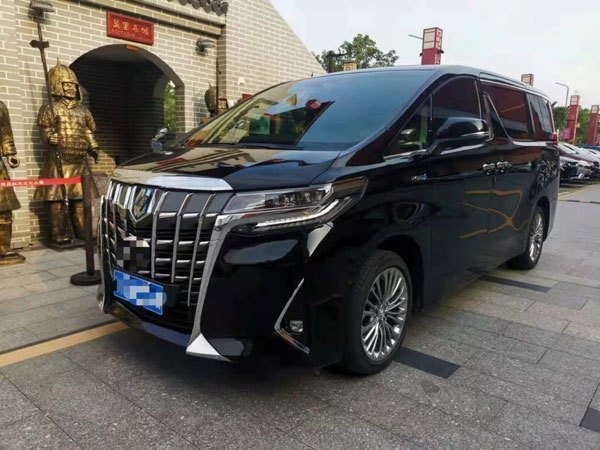 埃爾法(帶窗簾) 8座埃爾法商務車