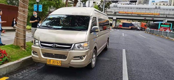 23座中巴車 23座中巴車